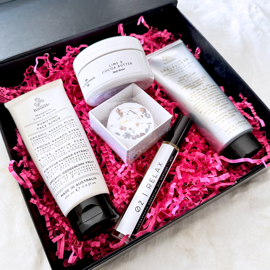 Bridesmaid self care gift hamper