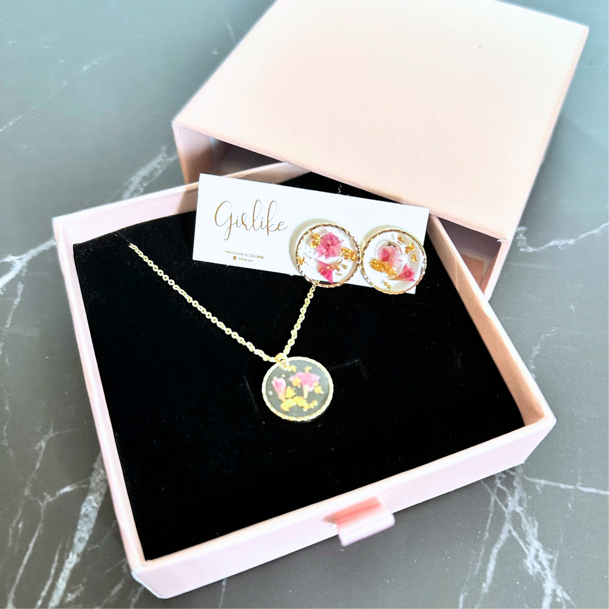 Pressed Flower Jewellery